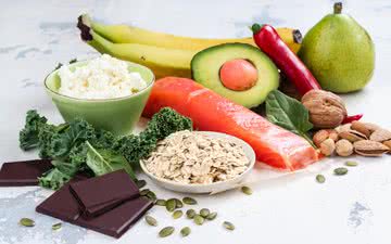 Sua dieta deve ser colorida, rica em antioxidantes, aminoácidos, vitaminas e minerais - iStock