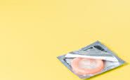 Ensaio clínico recente avaliou eficácia e segurança do uso de determinado preservativo no sexo anal - iStock