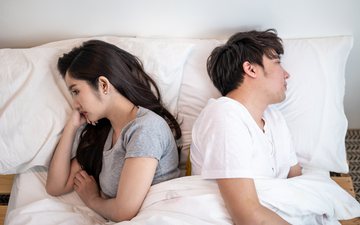 Na hora da penetração, ela começa a reclamar de dor e desconforto - iStock