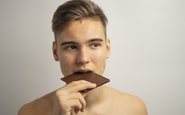 A origem da acne tem a ver com alterações hormonais - iStock