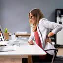 Uma boa postura é aquela que tem uma coluna neutra, com músculos, articulações e ligamentos alinhados - iStock