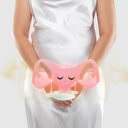 Corrimento esbranquiçado pode ser sinal de que a menstruação está vindo? - iStock