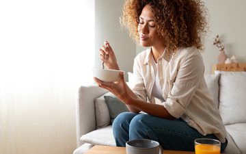 Será que adicionar um único alimento ao café da manhã pode favorecer a memória e o foco? - iStock