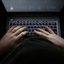Diferente de outras comunidades, a cultura incel constrói sua identidade de grupo com emoções negativas - iStock