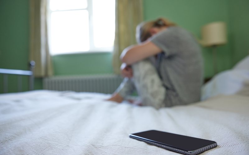 Equipe ficou surpresa ao descobrir que nenhum tipo específico de cyberbullying causa mais dano que outro - iStock