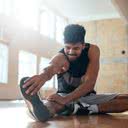 A recomendação ajuda a preparar músculos e tendões para a atividade, e proporciona relaxamento, depois - iStock