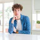 Ele diz que nunca viu o seu próprio líquido pré-ejaculatório; será que mesmo assim deve se preocupar? - iStock