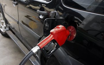 Geração X teve mais condições psiquiátricas por causa do chumbo na gasolina - iStock
