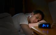 Ter uma boa noite de sono é essencial para renovar as energias e acordar com mais disposição - iStock