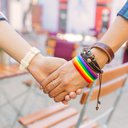 Mulheres são mais propensas a esperar um orgasmo ao ter sexo com outras mulheres - iStock