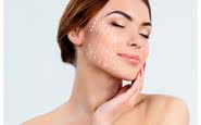 Procedimento estimula produção de colágeno, melhorando rugas e flacidez no rosto e no corpo - iStock