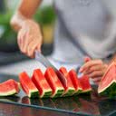 Melancia favorece a circulação e pode fazer parte da dieta o ano inteiro - iStock