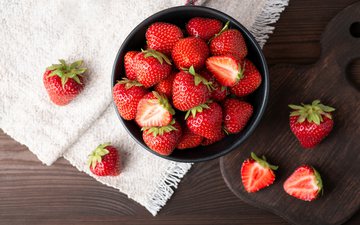 Uma dose diária de morangos pode ter um impacto substancial na saúde cardiometabólica - iStock