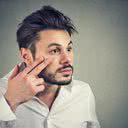 A falta de sono tem um papel importante para o aparecimento das olheiras - iStock