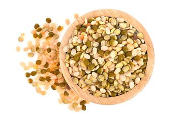 Segundo pesquisadores, as pessoas deveriam consumir mais proteínas de origem vegetal - iStock