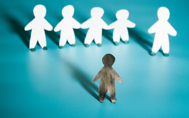 Racismo pode afetar a saúde física e mental\u003B entenda a relação