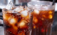 As pessoas têm consumido mais bebidas açucaradas e sorvetes com o aumento do calor - iStock