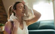 O suor é inodoro e só desenvolve o mau cheiro quando entra em contato com bactérias na pele - iStock