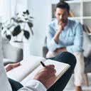 Mais importante do que a linha é a relação de confiança entre paciente e terapeuta - iStock