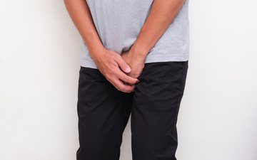 Demora para ejacular e dores nos testículos têm relação? - iStock