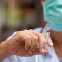 Vacina contra HPV está disponível de graça para garotos e garotas de 9 a 14 anos e para população imunossuprimida - iStock