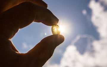 O modo mais conhecido da formação da vitamina D no organismo é por meio da exposição solar - iStock