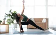 Hatha é um dos estilos mais populares de yoga e une exercícios de respiração, posturas e descanso - iStock