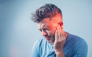 Cerca de 90% dos quadros de zumbido estão ligados a algum nível de perda de audição - iStock