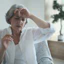 A Covid "longa" pode envolver sintomas como dificuldade de concentração, raciocínio, linguagem e memória - iStock