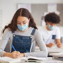 As mudanças impostas pela pandemia deixaram jovens mais ansiosos e desanimados - iStock