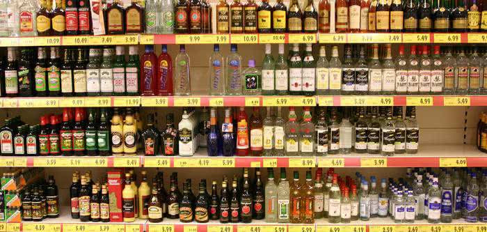 Imagem Lei que restringe venda de álcool pode reduzir violência contra parceiros