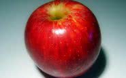 Imagem Corpo em forma de maçã é associado à perda de controle ao comer