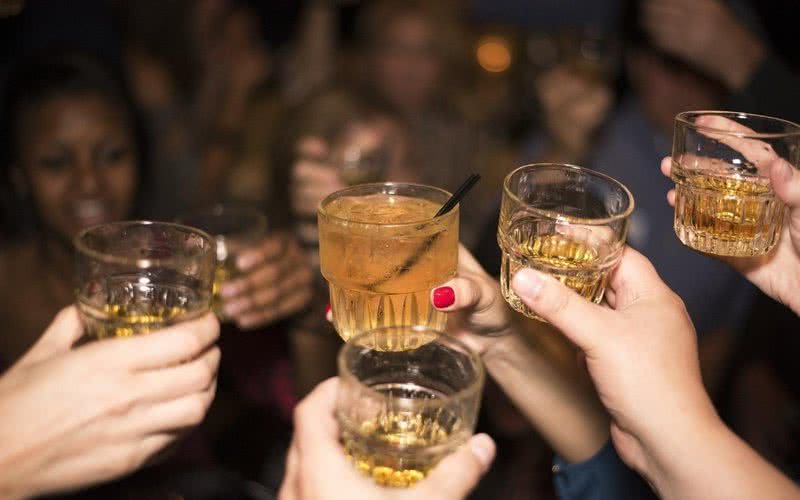 Imagem Bebedores pesados estão consumindo ainda mais álcool, segundo pesquisa